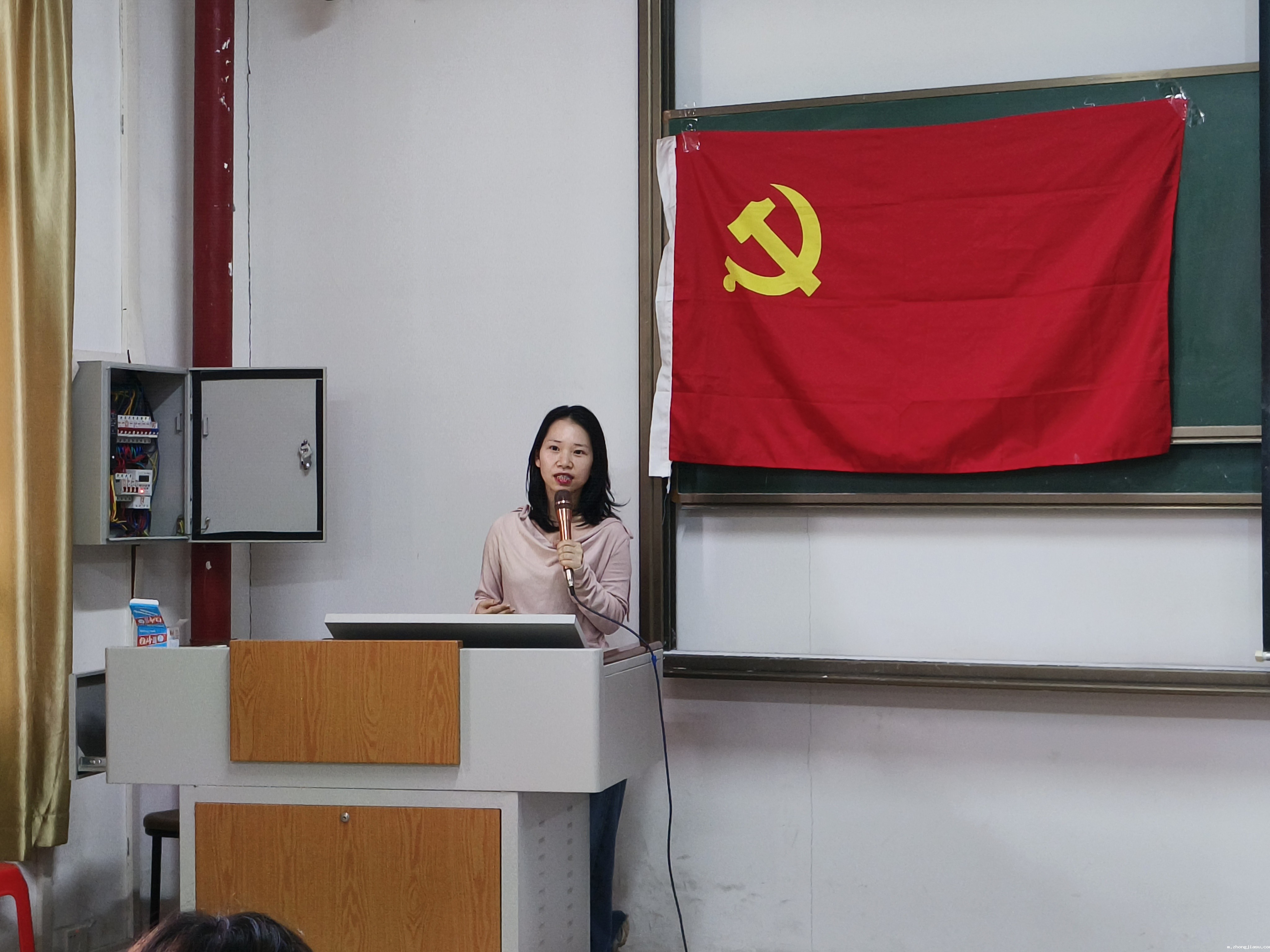 C:/Users/Liang/Pictures/党务/微信图片_20250528220302.jpg微信图片_20250528220302